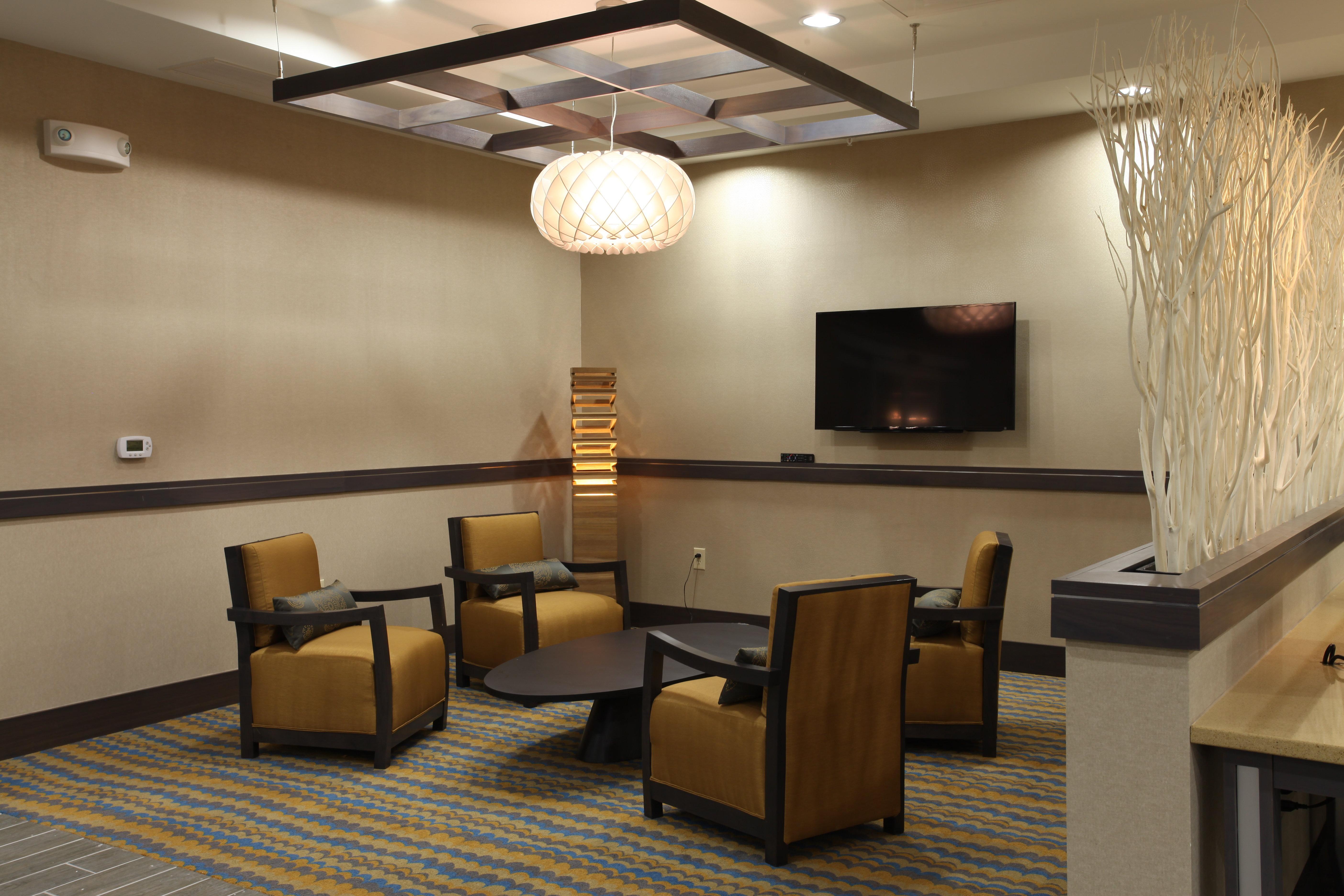 Holiday Inn Express Hotel & Suites Goldsboro - Base Area By Ihg Dış mekan fotoğraf